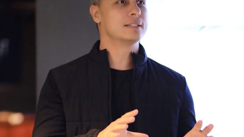 Planejar é sobreviver: empresário se consolida como referência em consultoria financeira.